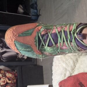 Purple Geometric Patterned Fabric